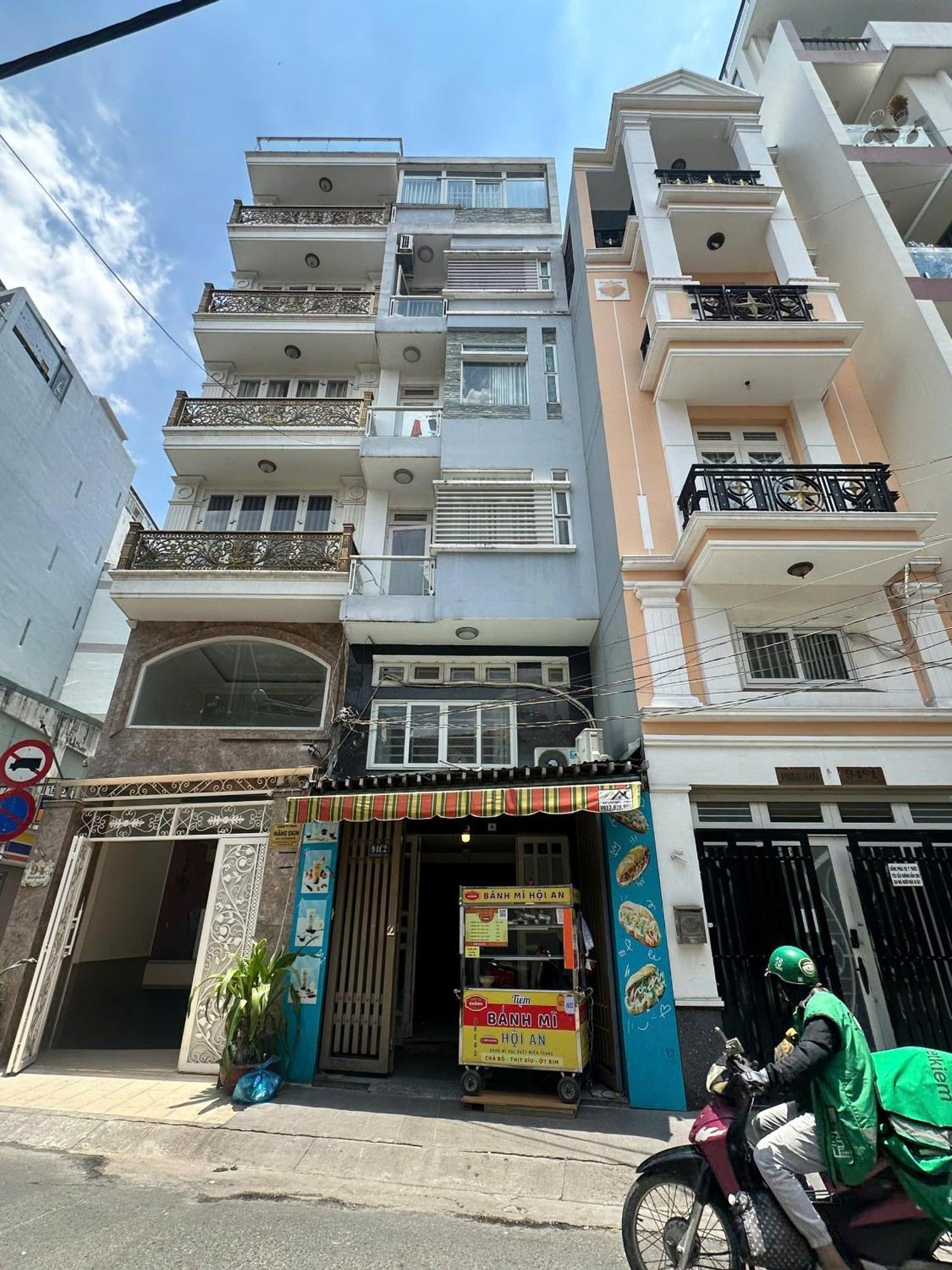 Aparment Lunar Netfix Căn hộ *